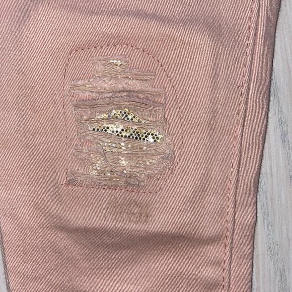 Pink and Gold Guess Jeans - Picture 4 of 6